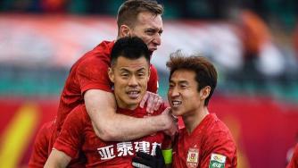 2025年04月06日 升至第四！泰山2-1送亚泰5轮不胜 李源一两助攻+5轮5助克雷桑破门