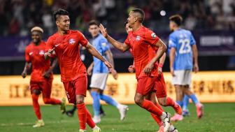 2025年04月20日 中超-梅州3-0新鹏城升至第7 深圳8轮输6场 罗德里格传射